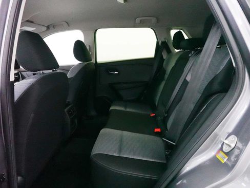Used 2023 Nissan Rogue SV AWD/4WD image 25