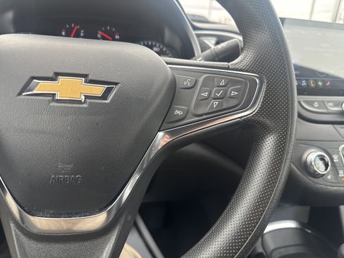 Used 2023 Chevrolet Malibu LT image 19
