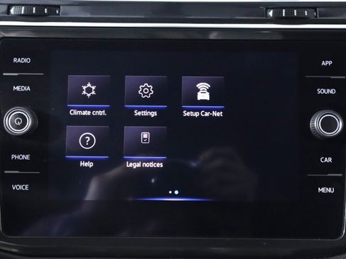 Used 2021 Volkswagen Tiguan SE image 21