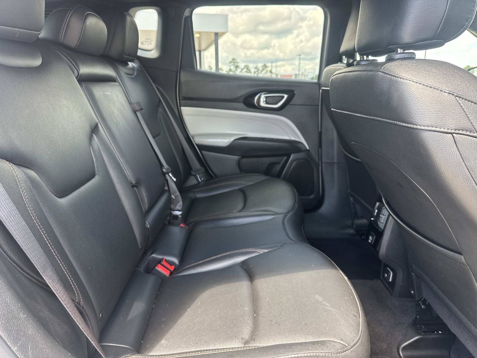 Used 2024 Jeep Compass Limited AWD/4WD image 9