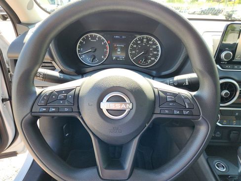 Used 2024 Nissan Sentra S FWD image 18