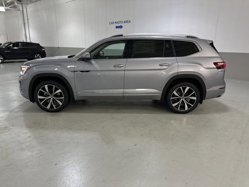 New 2026 Volkswagen Atlas SEL Premium R-Line AWD/4WD image 5