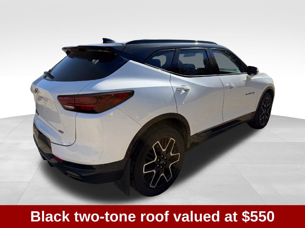 Used 2023 Chevrolet Blazer RS w/ Driver Confidence II Package AWD/4WD image 6