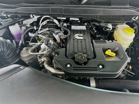 New 2026 RAM 3500 Tradesman image 17