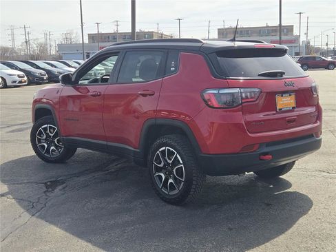 Certified 2025 Jeep Compass Trailhawk image 17