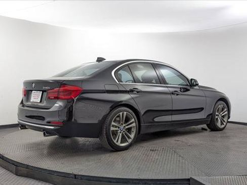 Used 2016 BMW 340i xDrive Sedan AWD/4WD image 8
