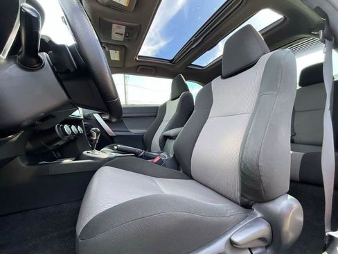 Used 2016 Scion tC FWD image 10
