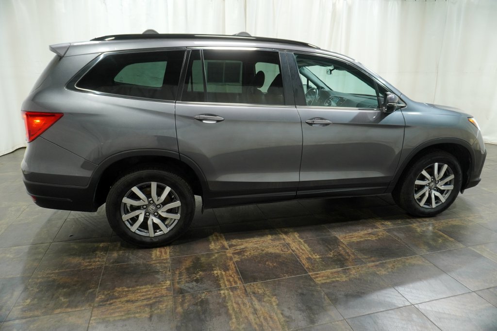 Used 2021 Honda Pilot EX image 4