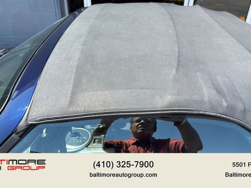 Used 2009 MAZDA MX-5 Miata Sport RWD image 8