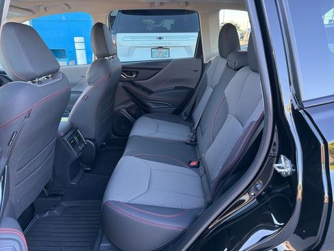 Used 2023 Subaru Forester Sport image 2