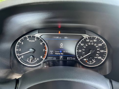 Used 2025 Nissan Altima 2.5 SV FWD image 54