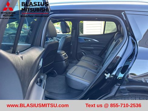 Used 2025 Chevrolet Equinox EV LT w/ Convenience Package II FWD image 34