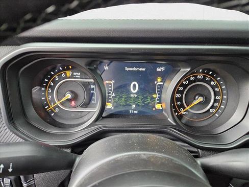 New 2025 Jeep Gladiator Rubicon w/ Safety Group image 15