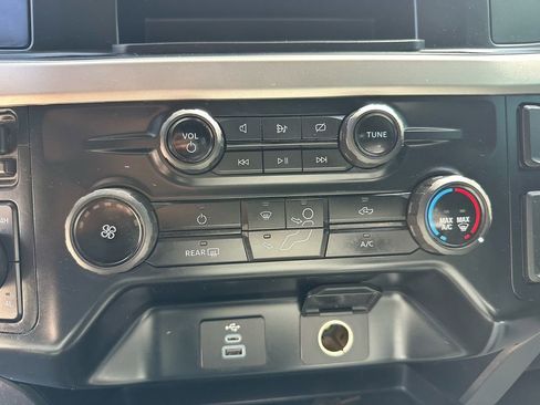 Used 2023 Ford F250 XL w/ XL Driver Assist Package AWD/4WD image 39