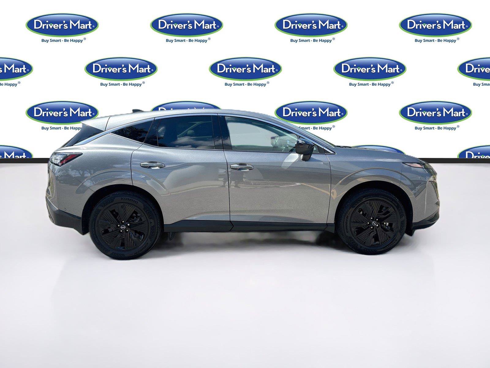 Used 2025 Nissan Murano SV FWD image 8