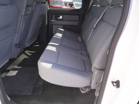 Used 2012 Ford F150 XLT w/ XLT Chrome Pkg image 12