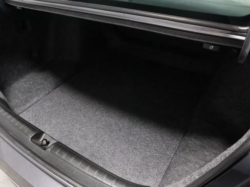 Used 2020 Honda Accord Touring image 13