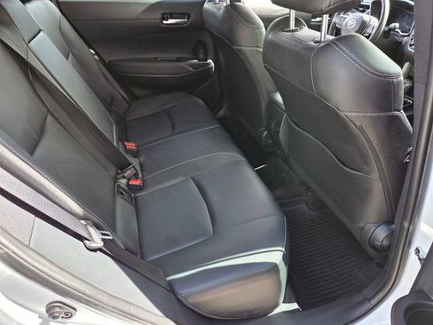 Used 2023 Toyota Corolla Cross XLE w/ Convenience Package image 14