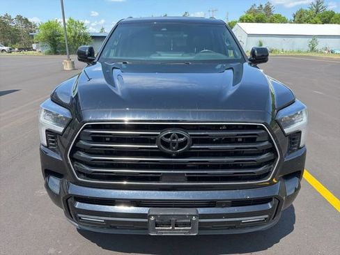 Used 2025 Toyota Sequoia Limited w/ TRD Off-Road Package AWD/4WD image 8
