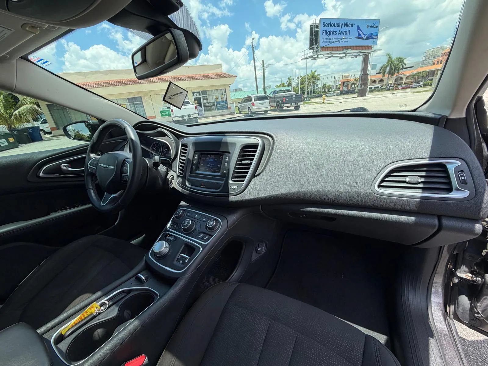 Used 2015 Chrysler 200 Limited w/ Convenience Group FWD image 22