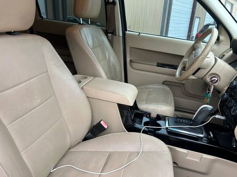 Used 2012 Ford Escape Limited FWD image 13