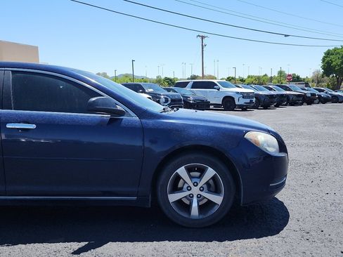 Used 2012 Chevrolet Malibu LT FWD image 4
