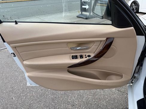 Used 2014 BMW 328d xDrive Sedan AWD/4WD image 46