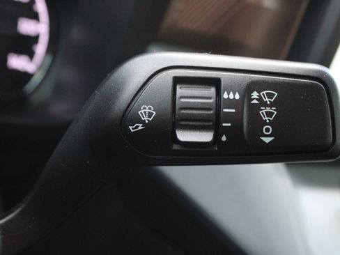 Used 2022 Ford Maverick Lariat w/ Lariat Luxury Package FWD image 33