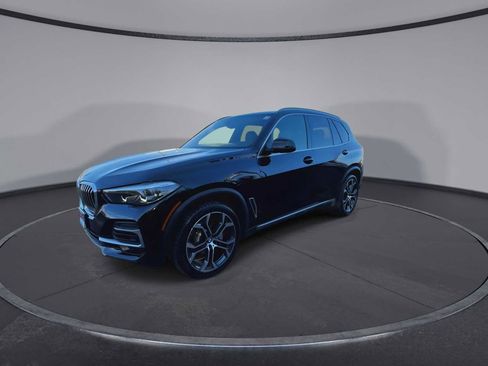 Used 2023 BMW X5 xDrive40i w/ Premium Package image 4