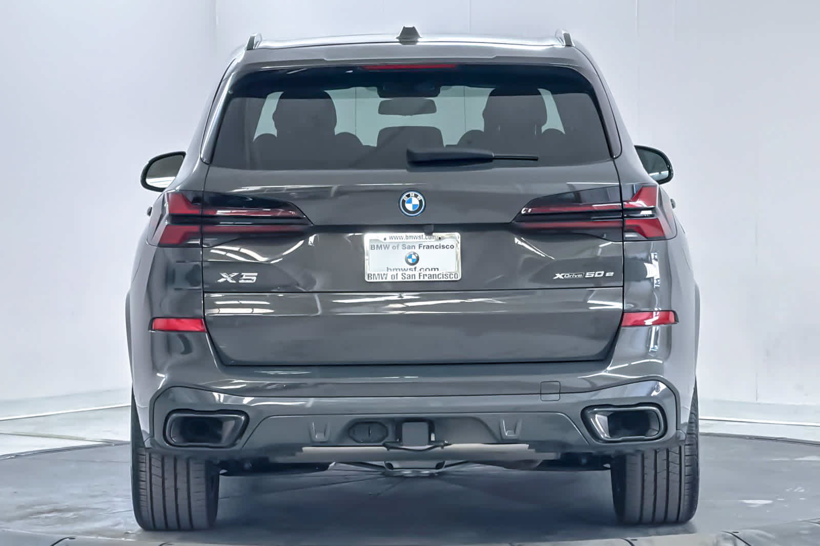 Used 2026 BMW X5 xDrive50e w/ M Sport Package AWD/4WD image 7