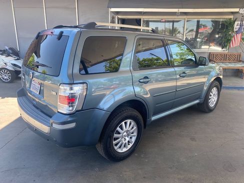 Used 2010 Mercury Mariner Premier FWD image 7