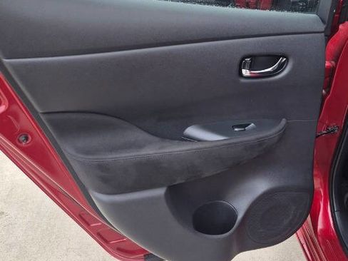 Used 2014 Nissan Leaf S image 49