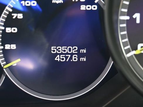 Used 2021 Porsche Cayenne Turbo S AWD/4WD image 46