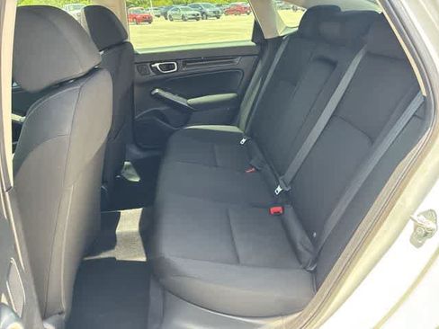 Used 2022 Honda Civic EX image 19