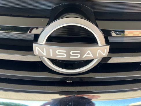 Certified 2023 Nissan Pathfinder SL w/ SL Premium Package AWD/4WD image 32