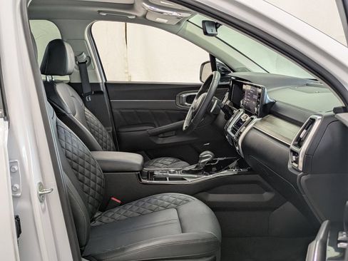 Used 2023 Kia Sorento SX Prestige AWD/4WD image 29