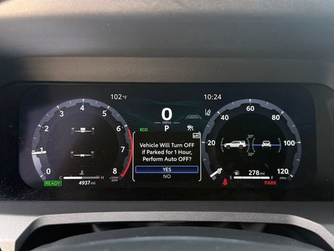 Used 2026 Toyota 4Runner TRD Off-Road Premium AWD/4WD image 17