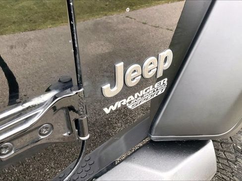 Used 2020 Jeep Wrangler Unlimited Sport S AWD/4WD image 14