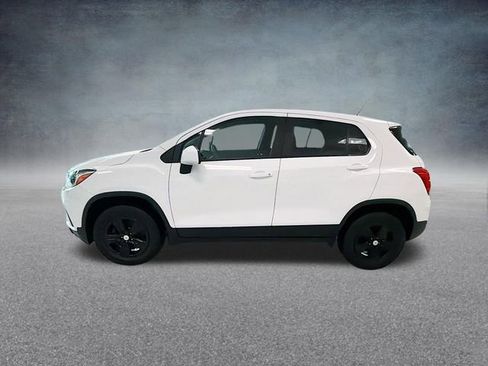 Used 2020 Chevrolet Trax LS image 10