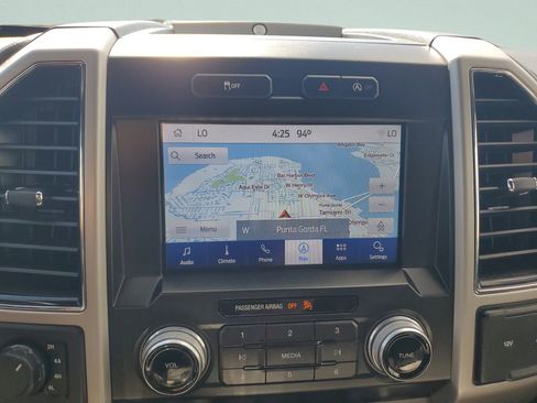 Used 2019 Ford F150 Lariat w/ Equipment Group 502A Luxury image 18