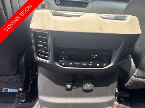 Used 2024 Toyota Sequoia Capstone AWD/4WD image 18