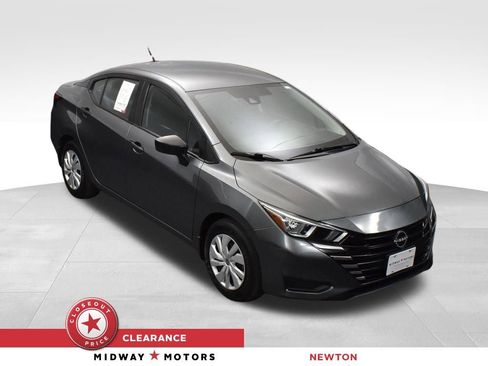 Used 2024 Nissan Versa S w/ Trunk Package image 1