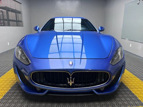 Used 2016 Maserati GranTurismo Sport image 3