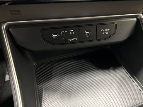 New 2026 Kia Carnival image 20