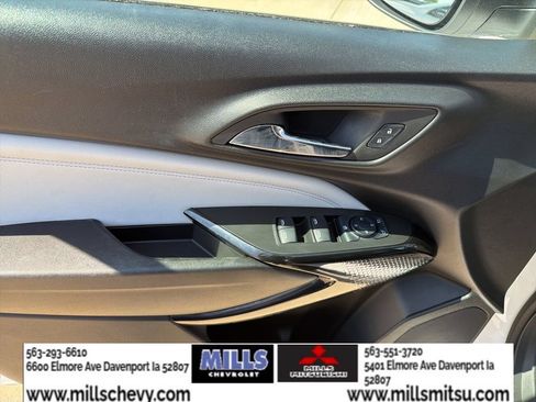 Used 2025 Chevrolet Trax LT w/ Driver Confidence Package FWD image 12