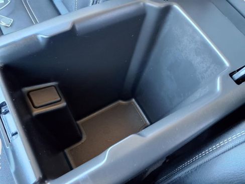 Used 2019 GMC Canyon Denali image 21