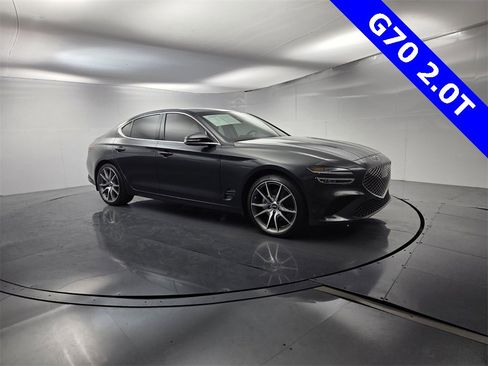 Used 2023 Genesis G70 2.0T image 2