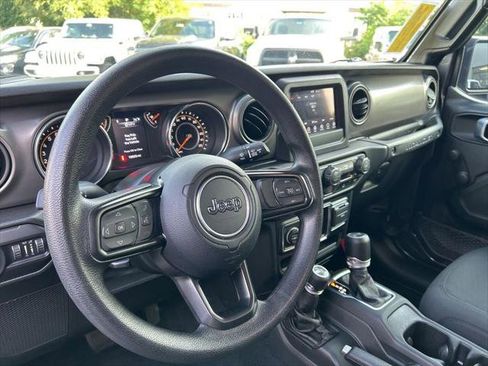 Certified 2022 Jeep Wrangler Unlimited Sport image 40