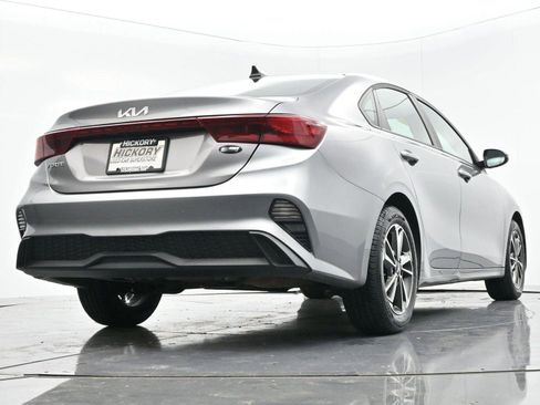 Used 2023 Kia Forte LXS w/ LXS Technology Package image 45