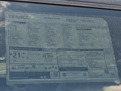 New 2026 GMC Acadia AT4 w/ Luxury Package